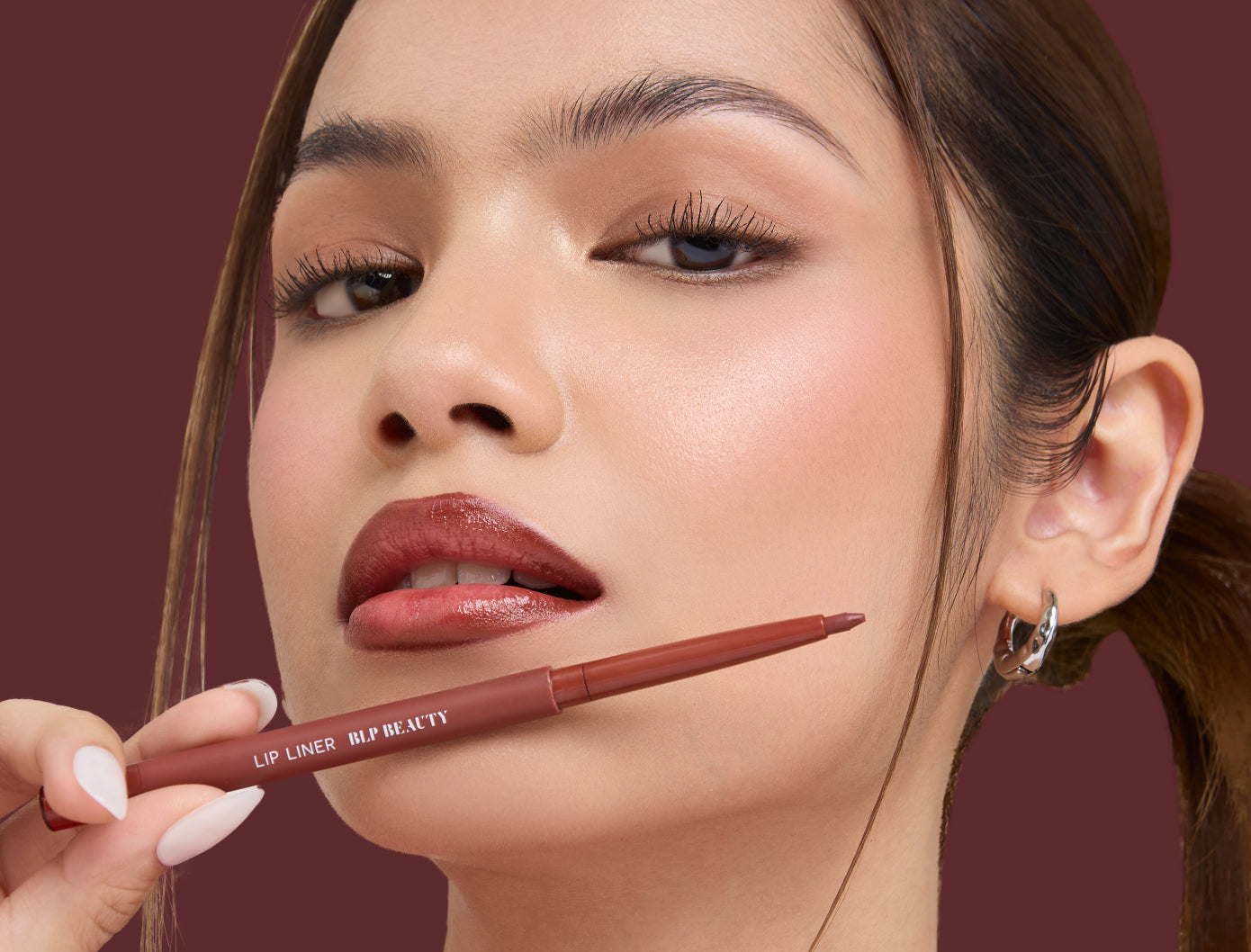 HOW TO | BE DEFINED WITH LIP LINER