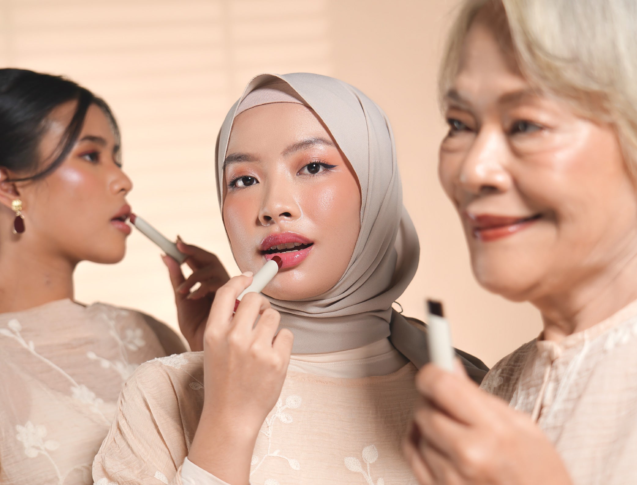 NOW TALKING | RAYA LOOK FOR EVERY AGE