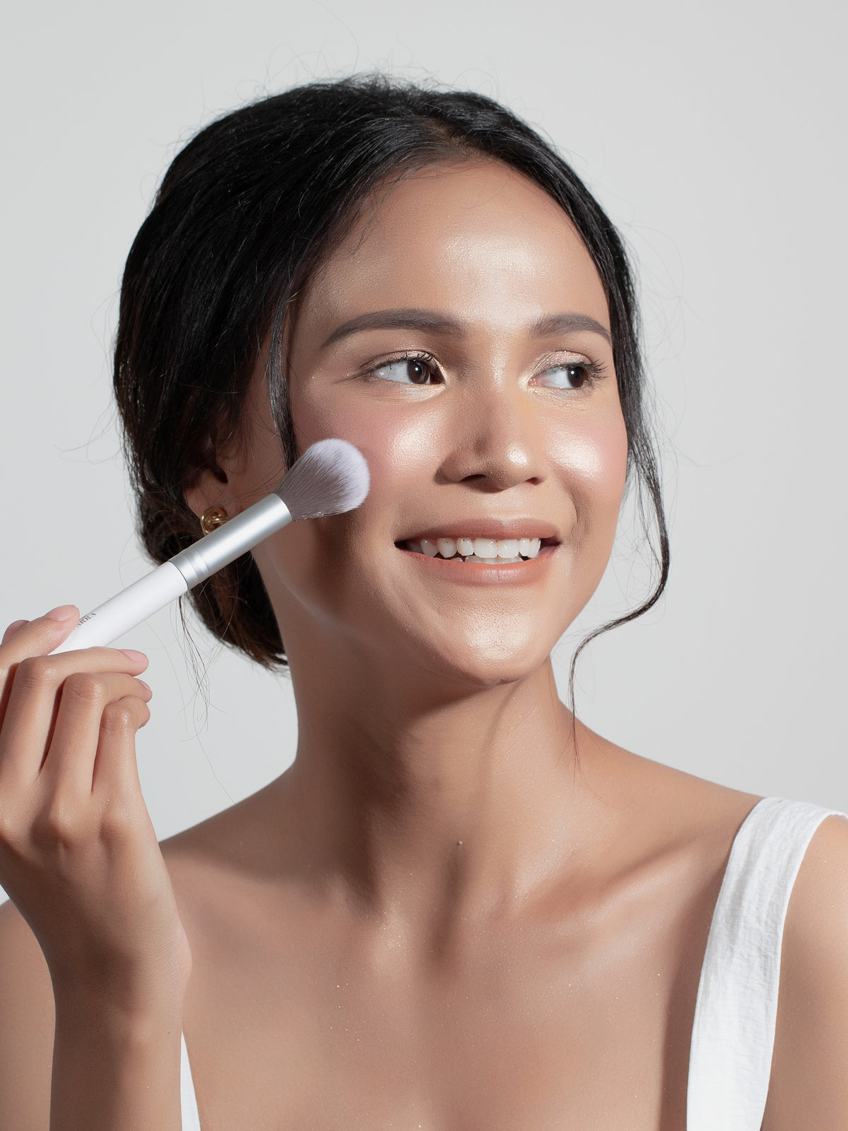 Blush Brush BLP Beauty